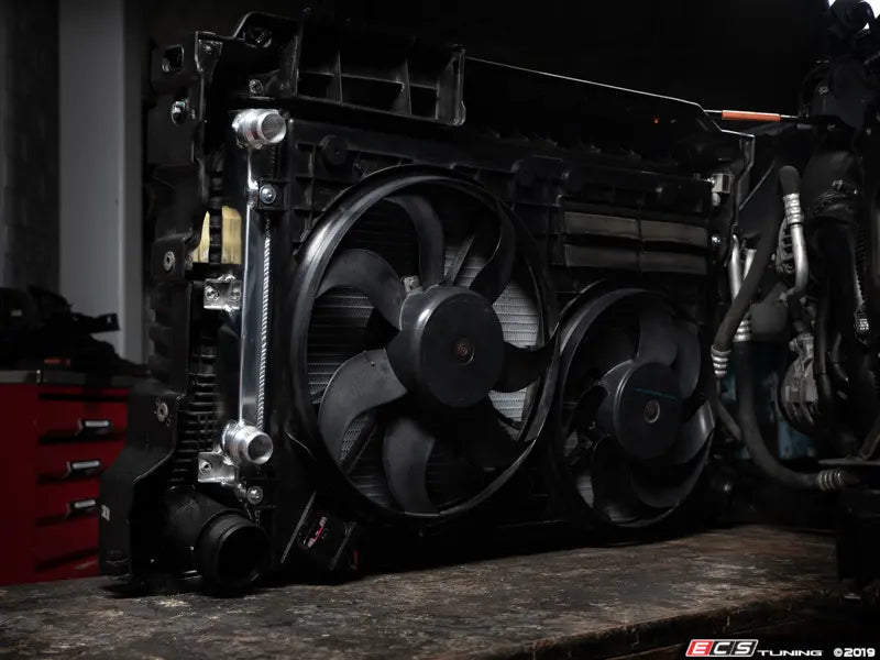 ECS Tuning -  MK6 GTI 2.0 TSI Performance Aluminum Radiator