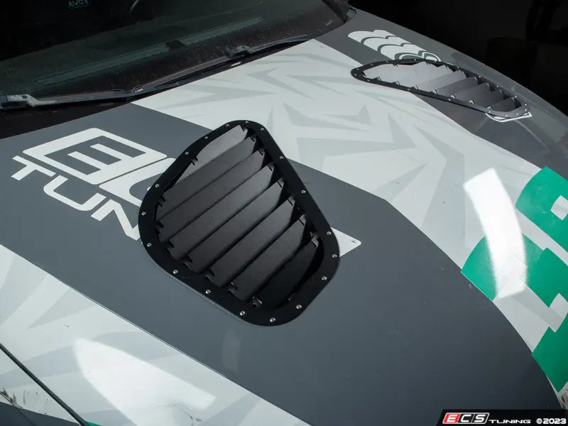 ECS Tuning - MK7/7.5. GTI/R Adjustable Racing Hood VentS