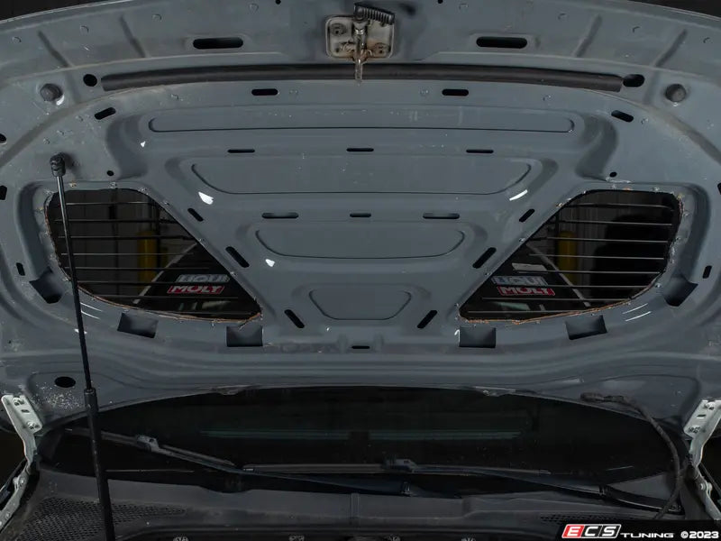 ECS Tuning - MK7/7.5. GTI/R Adjustable Racing Hood VentS