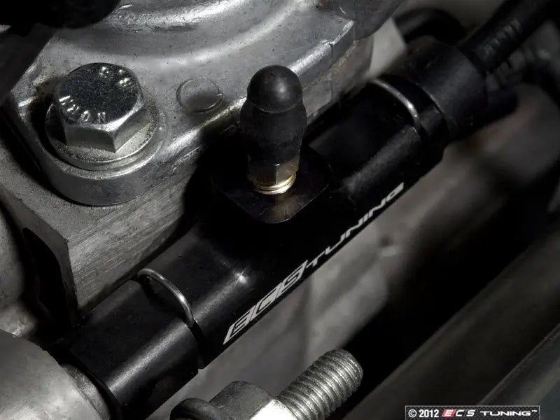 ECS Tuning - 6-Speed Clutch Bleeder Block