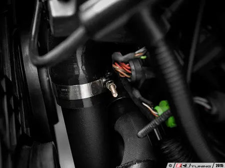 ECS Tuning - MK6 GTI High Flow Intercooler Charge Pipe Kit