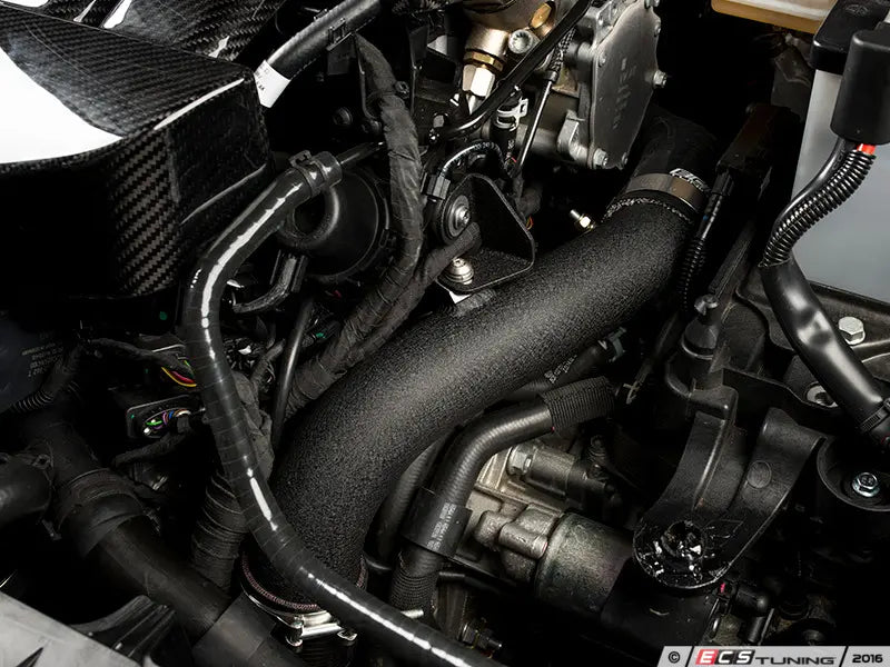 ECS Tuning - High Flow Intercooler Charge Pipe Kit - A3/S3 8V, MK7/7.5 GTI/R, Octavia, Superb (MQB DQ250)