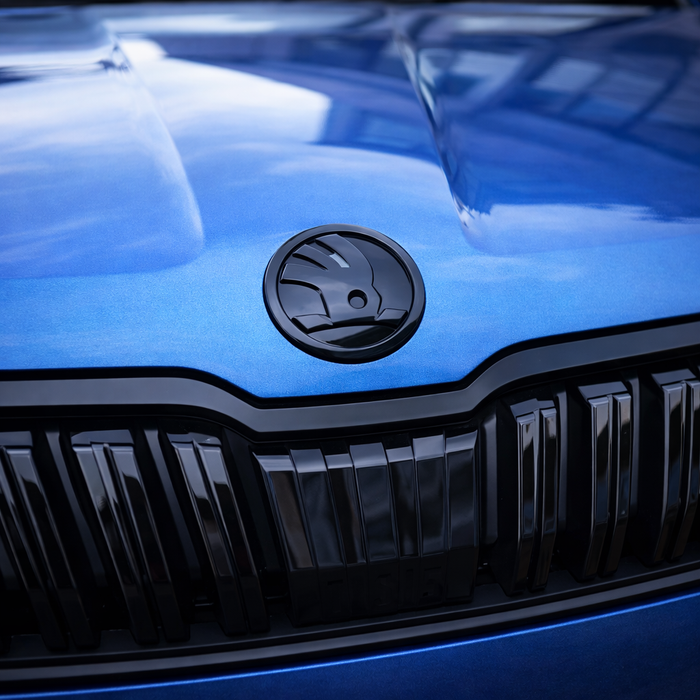 Genuine Skoda Front Emblem Badge ´SKODA Logo´ for KAROQ - Monte Carlo Black Version KRQ-ZNK-BLK