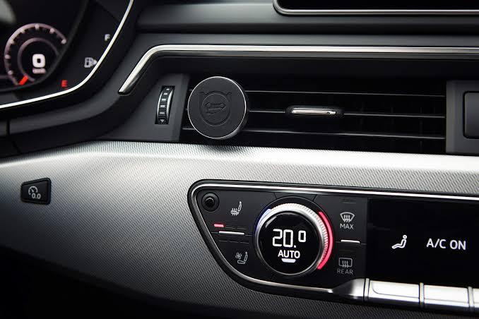 OBDeleven Phone Holder