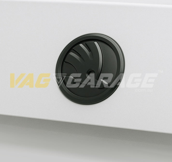 Genuine Skoda Rear Emblem Badge ´SKODA Logo´ for SUPERB III - Monte Carlo Black Version S3-ZNK-BLK-RR